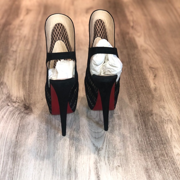 Women Christian louboutin heals